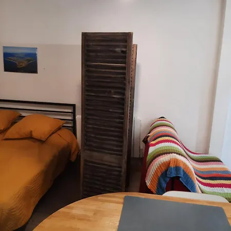 Duplex14h 1er étage Jardinet 1 Parking Ou Studio14b Rdc Terrasse Sans Parking Appartement La Rochelle (Charente-Maritime)