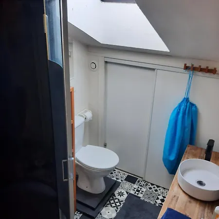 Duplex14h 1er Etage Jardinet 1 Parking Ou Studio14b Rdc Terrasse Sans Parking דירה *