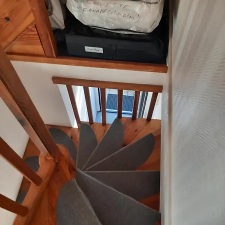 Duplex14h 1er Etage Jardinet 1 Parking Ou Studio14b Rdc Terrasse Sans Parking * La Rochelle (Charente-Maritime)