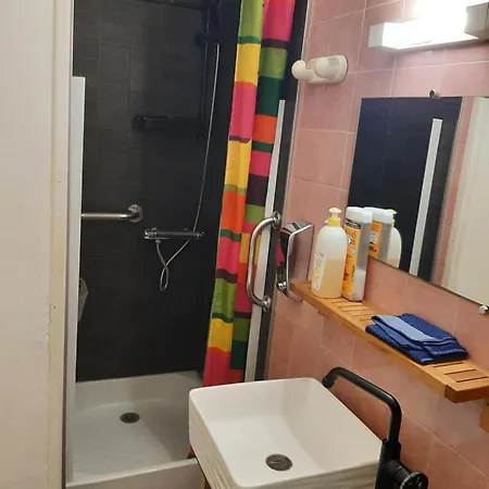 Duplex14h 1er Etage Jardinet 1 Parking Ou Studio14b Rdc Terrasse Sans Parking Apartment