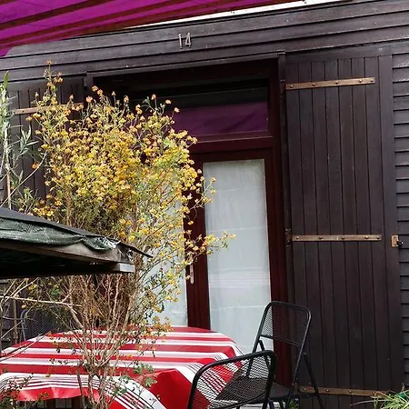 Duplex14h 1er Etage Jardinet 1 Parking Ou Studio14b Rdc Terrasse Sans Parking Apartment *