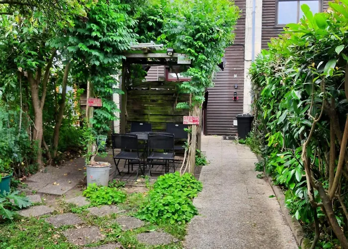 Duplex14h 1er Etage Jardinet 1 Parking Ou Studio14b Rdc Terrasse Sans Parking شقة لا روشيل